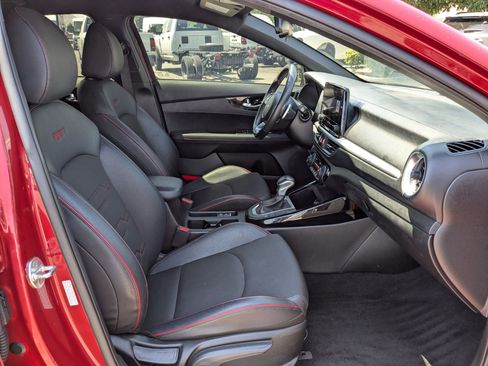 Used 2023 Kia Forte GT FWD image 33