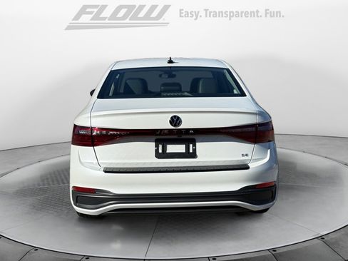 New 2026 Volkswagen Jetta SE image 6