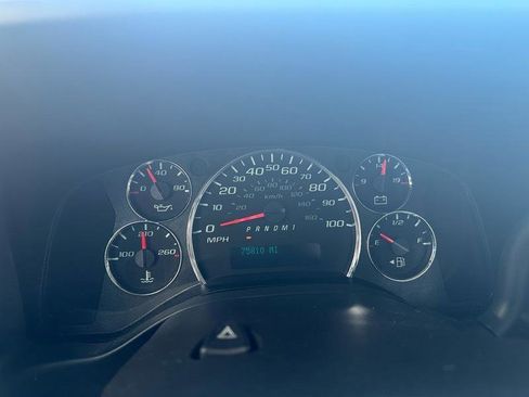 Used 2017 GMC Savana 3500 image 8