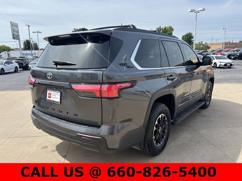 Certified 2023 Toyota Sequoia SR5 image 11