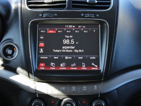 Used 2019 Dodge Journey Crossroad image 22