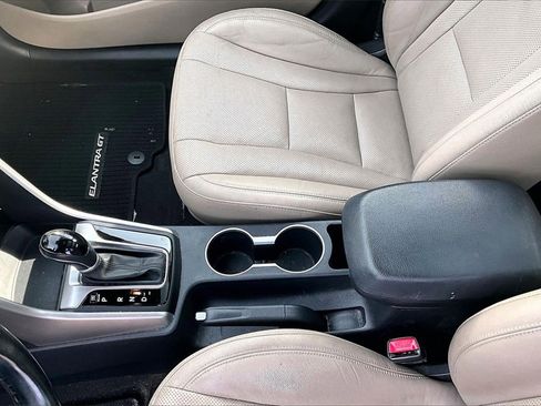 Used 2014 Hyundai Elantra GT w/ Option Group 03 image 14