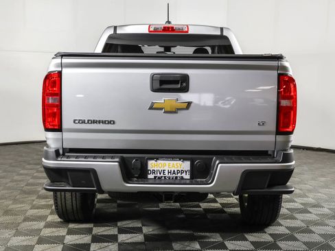 Used 2015 Chevrolet Colorado LT w/ LT Convenience Package AWD/4WD image 16