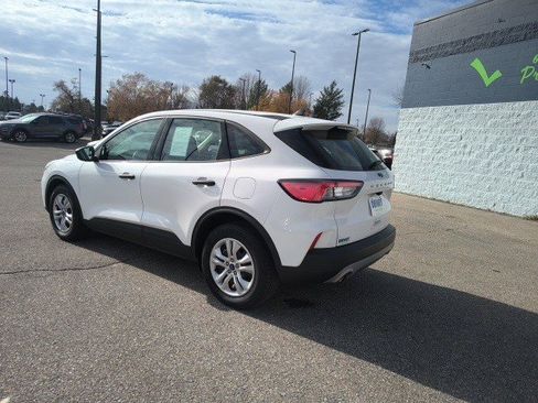 Used 2022 Ford Escape S image 3