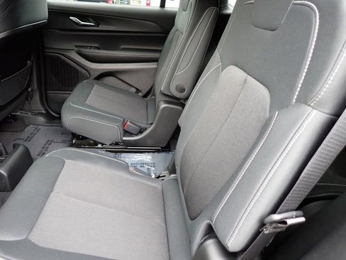 New 2025 Jeep Grand Cherokee L Laredo w/ Luxury Tech Group I image 13