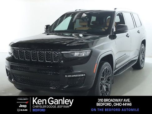 Used 2025 Jeep Grand Cherokee L Summit w/ Advanced Protech Group IV AWD/4WD image 1