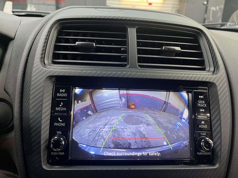 Used 2024 Mitsubishi Outlander Sport ES AWD/4WD image 18