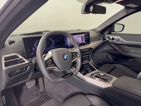 Used 2026 BMW 430i w/ Premium Package RWD image 4