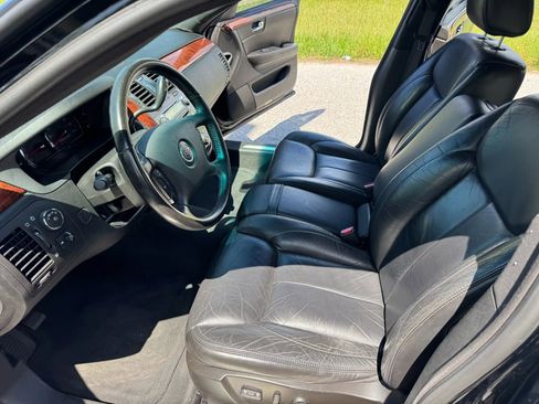 Used 2007 Cadillac DTS image 12