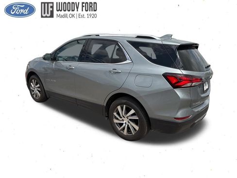 Used 2023 Chevrolet Equinox Premier AWD/4WD image 3