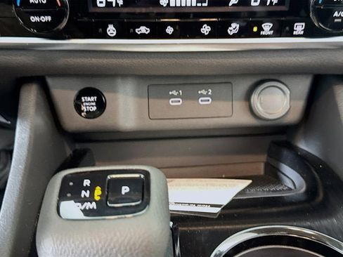 New 2026 Nissan Rogue SV w/ Cold Weather Package AWD/4WD image 15