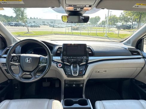 Used 2021 Honda Odyssey Touring image 16