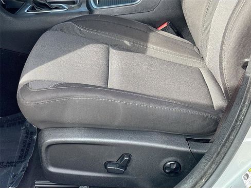 Used 2019 Dodge Charger SXT image 21