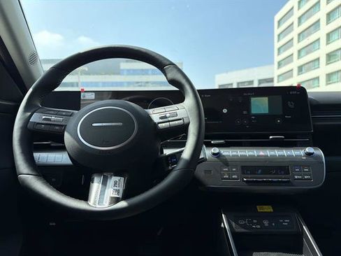 New 2026 Hyundai Kona Limited AWD/4WD image 7