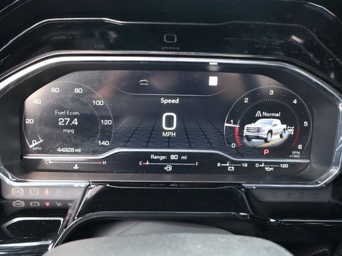 Used 2023 GMC Sierra 1500 SLT w/ SLT Premium Package image 39