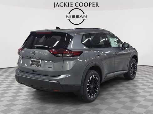 New 2026 Nissan Rogue SV image 5