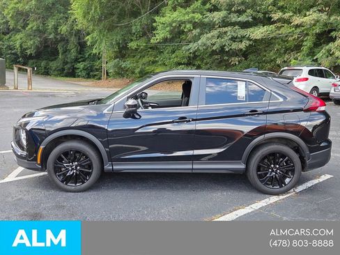 Used 2024 Mitsubishi Eclipse Cross LE AWD/4WD image 2