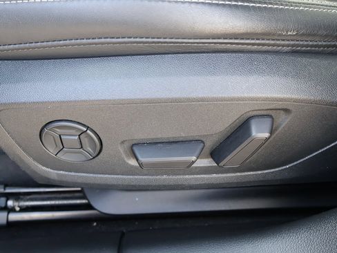 Used 2024 Audi A6 Premium Plus image 34