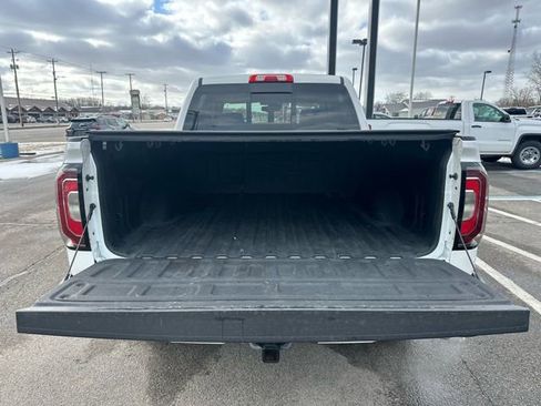 Used 2018 GMC Sierra 1500 Denali w/ Denali Ultimate Package image 18