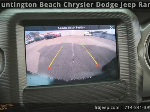 Used 2022 Jeep Wrangler Unlimited Sport image 26