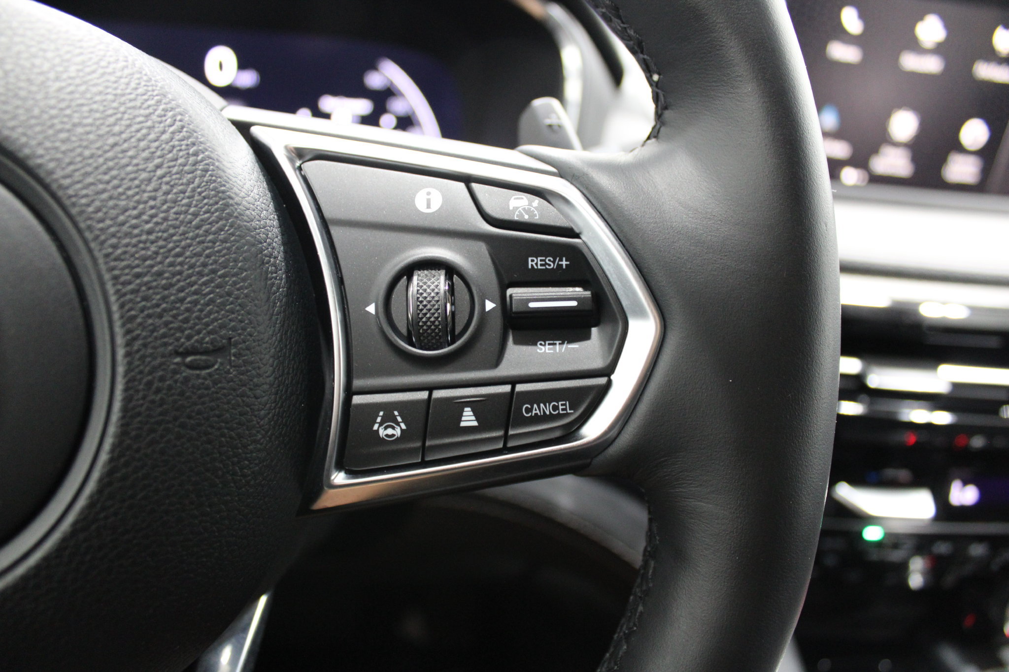 Used 2023 Acura MDX w/ Advance Package AWD/4WD image 42