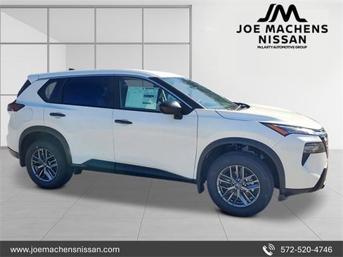 New 2026 Nissan Rogue S image 2