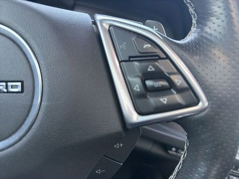 Used 2016 Chevrolet Camaro SS image 7