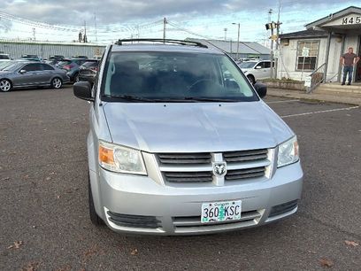 Used 2009 Dodge Grand Caravan SE w/ Climate Group