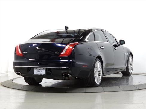 Used 2016 Jaguar XJ L Portfolio image 10
