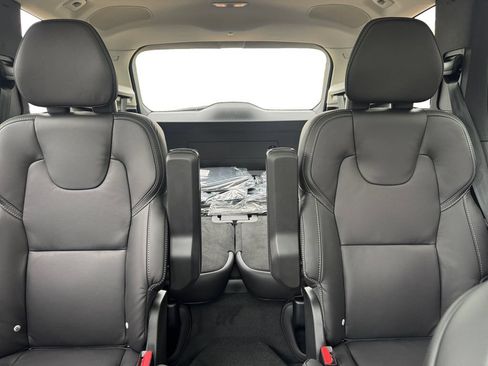 New 2026 Volvo XC90 T8 Ultra w/ Protection Package Premier AWD/4WD image 25