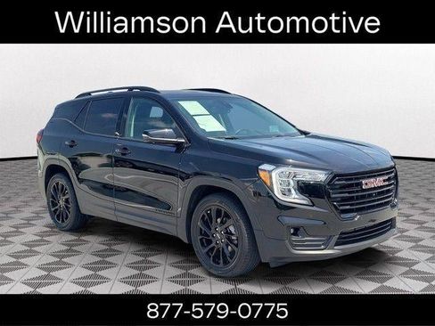 Used 2023 GMC Terrain SLT w/ Tech Package FWD image 1