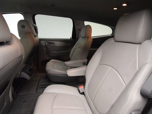 Used 2016 Chevrolet Traverse LT AWD/4WD image 19