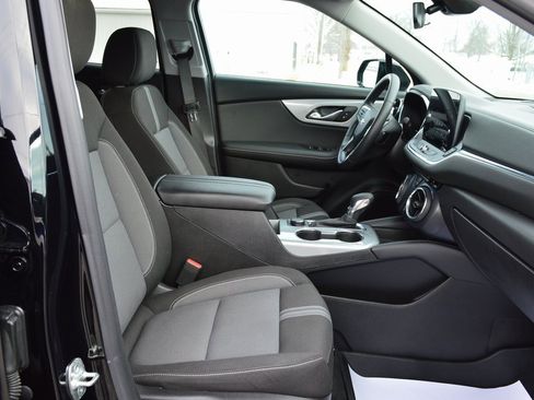 Used 2025 Chevrolet Blazer LT w/ Driver Confidence Package image 22