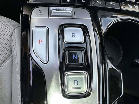 Used 2024 Hyundai Tucson Limited AWD/4WD image 30