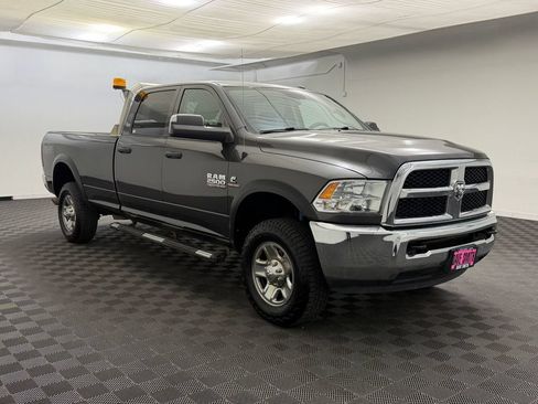 Used 2018 RAM 2500 Tradesman w/ Chrome Appearance Group AWD/4WD image 7