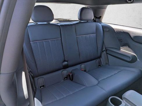 Used 2025 MINI Cooper 2-Door Hardtop FWD image 20
