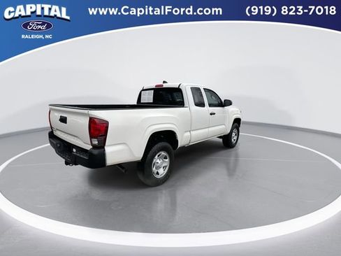 Used 2020 Toyota Tacoma SR image 8