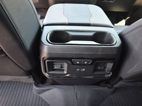 Used 2024 Chevrolet Silverado 2500 ZR2 w/ ZR2 Bison Edition AWD/4WD image 30