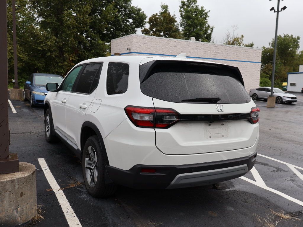 Used 2024 Honda Pilot EX-L image 5