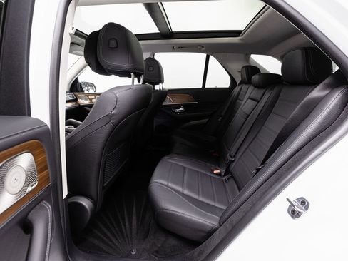 Used 2025 Mercedes-Benz GLE 450e 4MATIC image 28