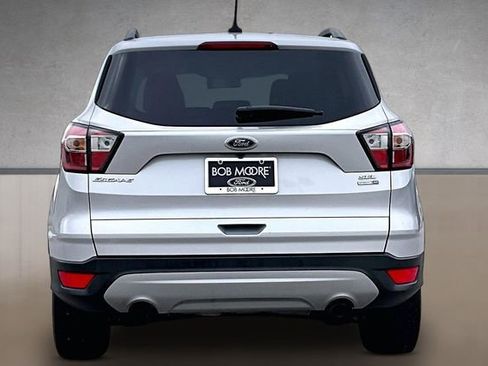 Used 2018 Ford Escape SEL image 4