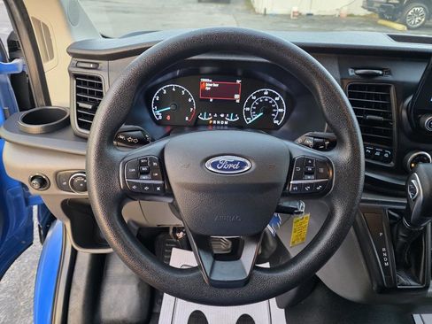 Used 2020 Ford Transit 250 Low Roof image 19