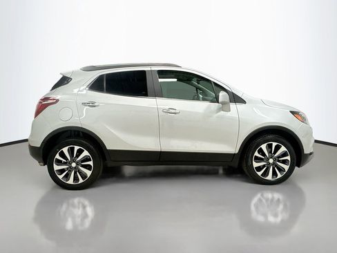 Used 2022 Buick Encore Preferred w/ Safety Package image 8