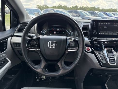 Used 2024 Honda Odyssey Touring image 19