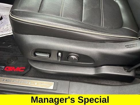 Used 2020 GMC Acadia Denali w/ Trailering Package image 11