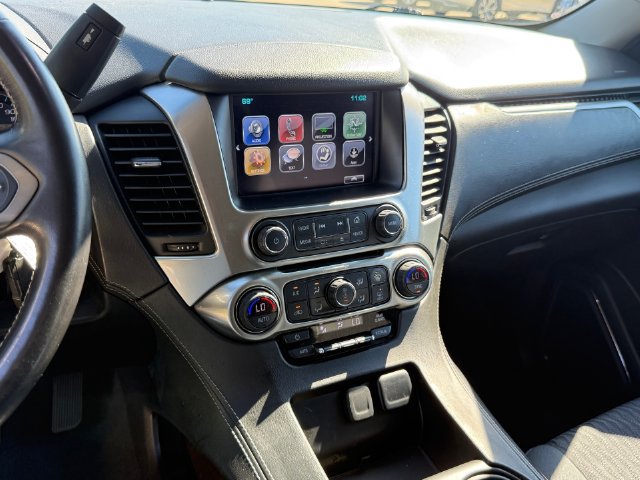 Used 2019 Chevrolet Suburban LS w/ All-Season Package RWD image 17