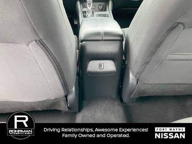 Used 2022 Nissan Sentra SV w/ Trunk Package FWD image 29