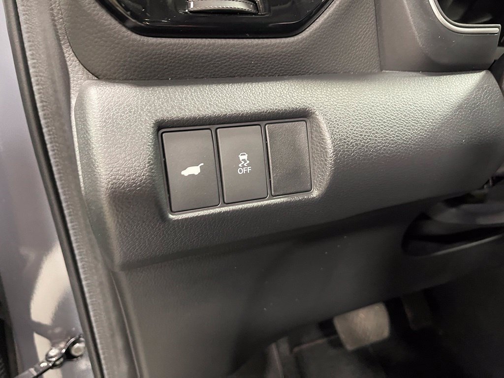Used 2025 Honda Pilot Touring image 19