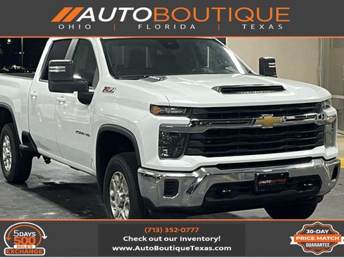 Used 2024 Chevrolet Silverado 2500 LT AWD/4WD image 1