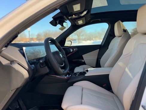 New 2026 BMW X3 xDrive30 w/ Premium Package image 14